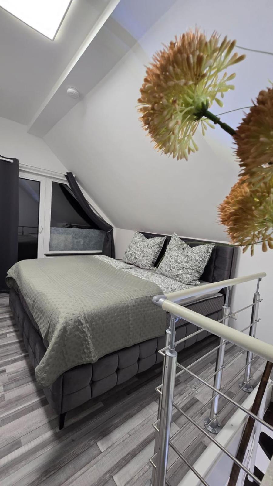 E+E Apartment Nah Am Centro Оберхаузен Экстерьер фото